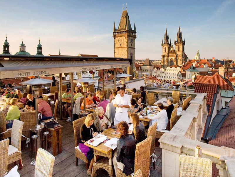 U By Bhg Hotel Praha