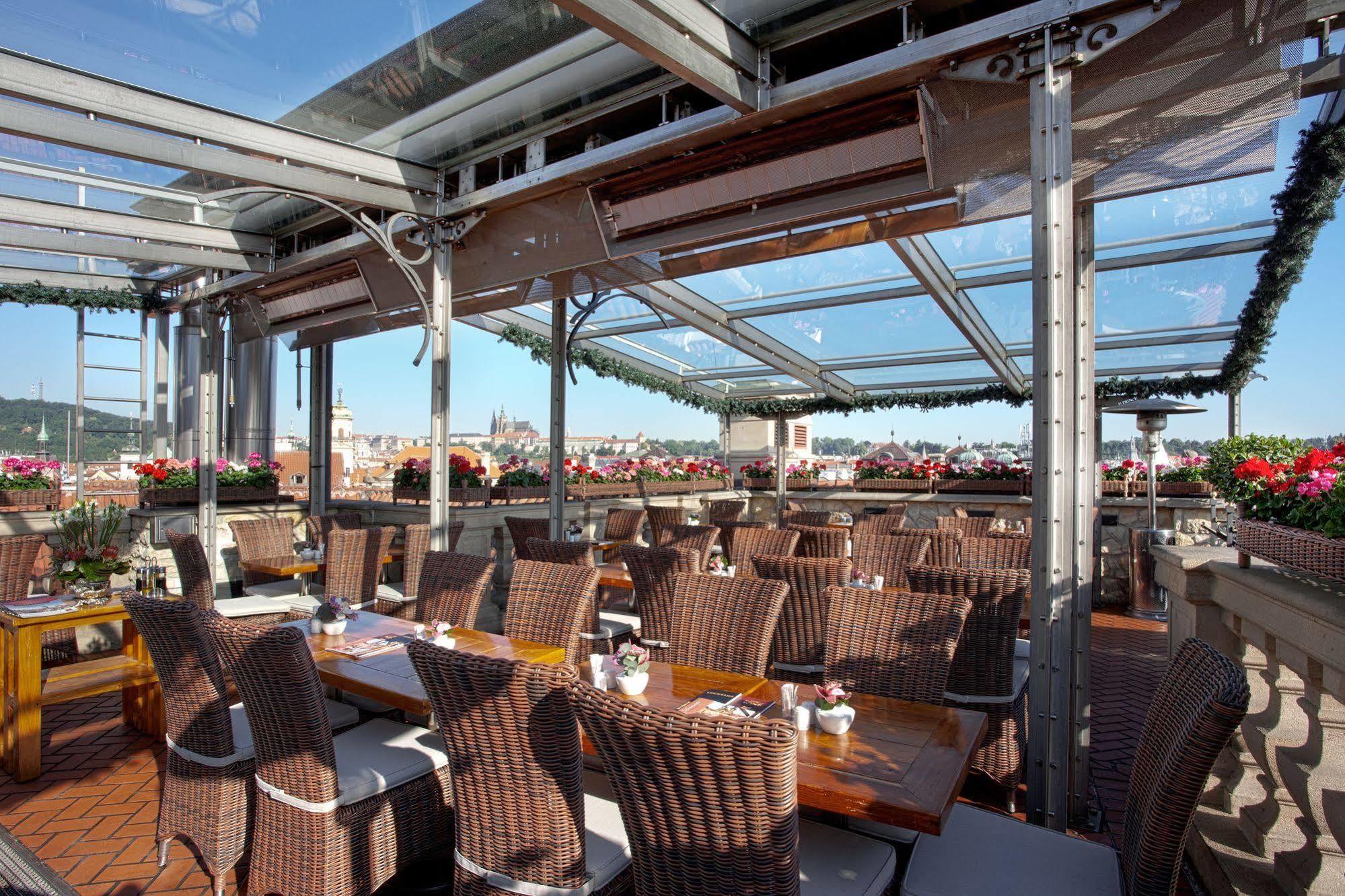 U By Bhg Hotell